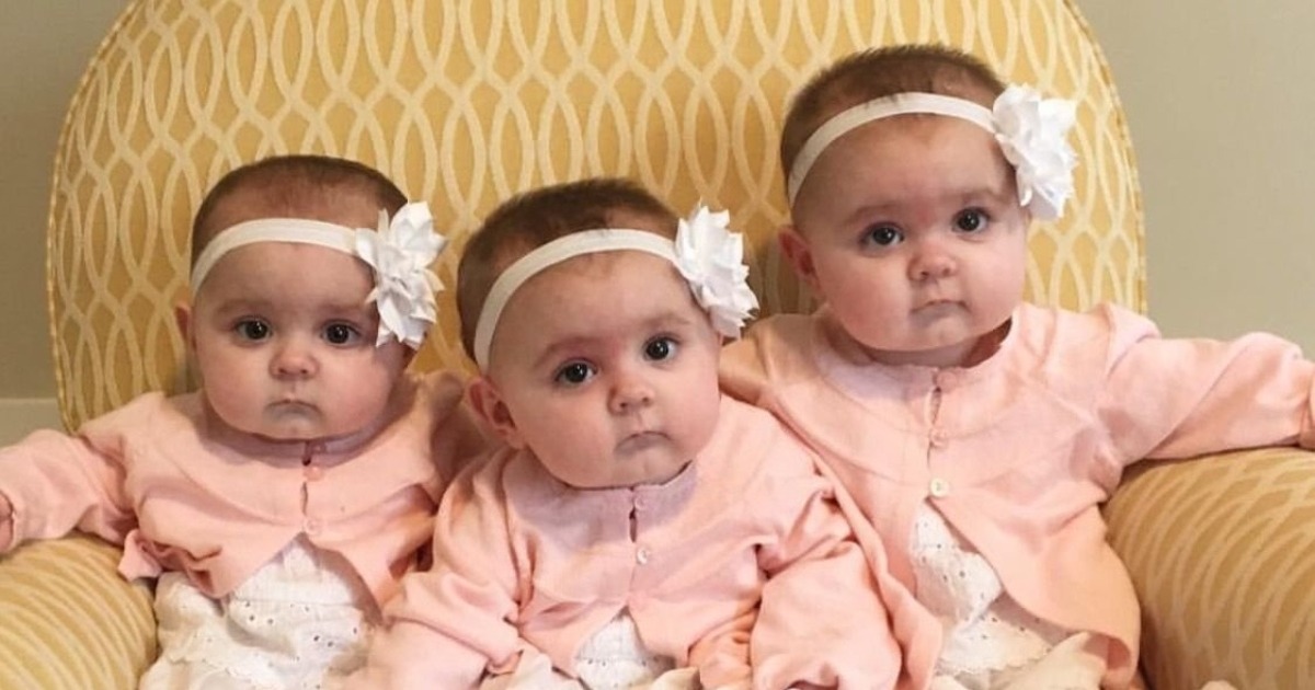 I genitori si aspettavano di avere un bambino, ma sono nate tre gemelle identiche: com’erano e com’erano ora?