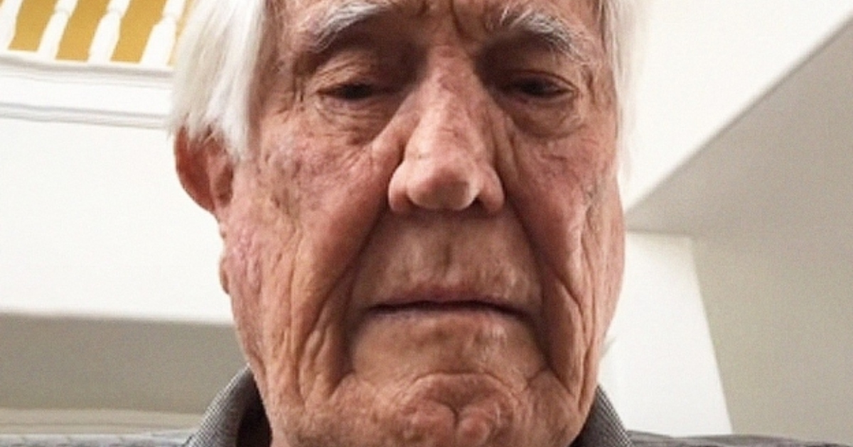 Indovina Chi?: L’idolo degli anni ’60 ed ex star di James Bond oggi ha 84 anni e vive secondo le sue regole!